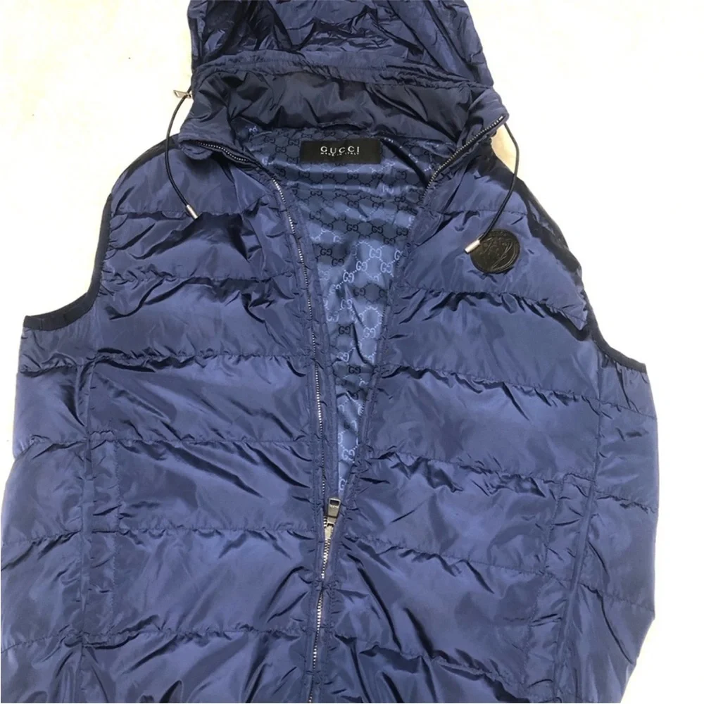 Gucci Navy blue Quilted Vest jacket made Italia
